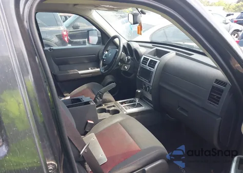 2011 Dodge Nitro Detonator z USA, uszkodzony, nr VIN 1D4PU6GX2BW531101